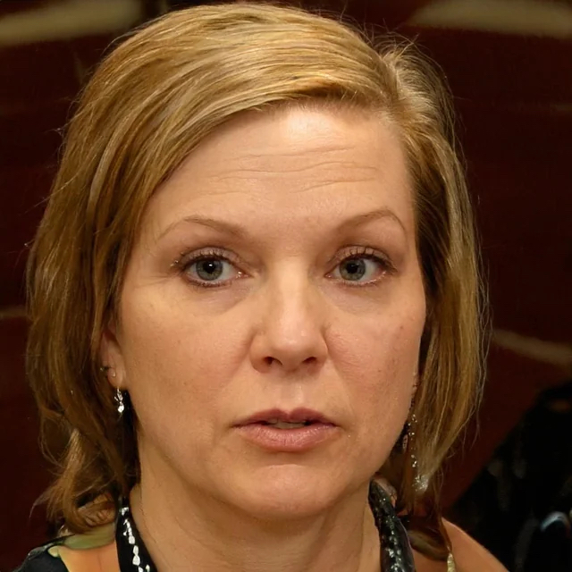 Elizabeth Robinson